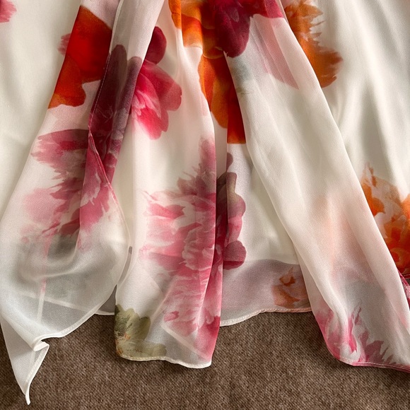 Calvin Klein Floral Chiffon Dress - Picture 4 of 8